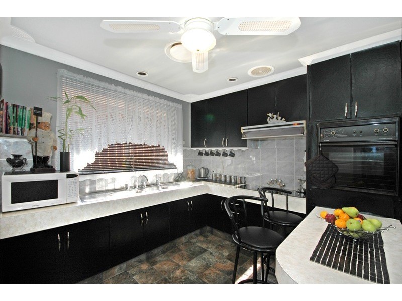 52 Lyle Street, Girraween NSW 2145