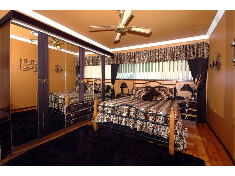 52 Lyle Street, Girraween NSW 2145