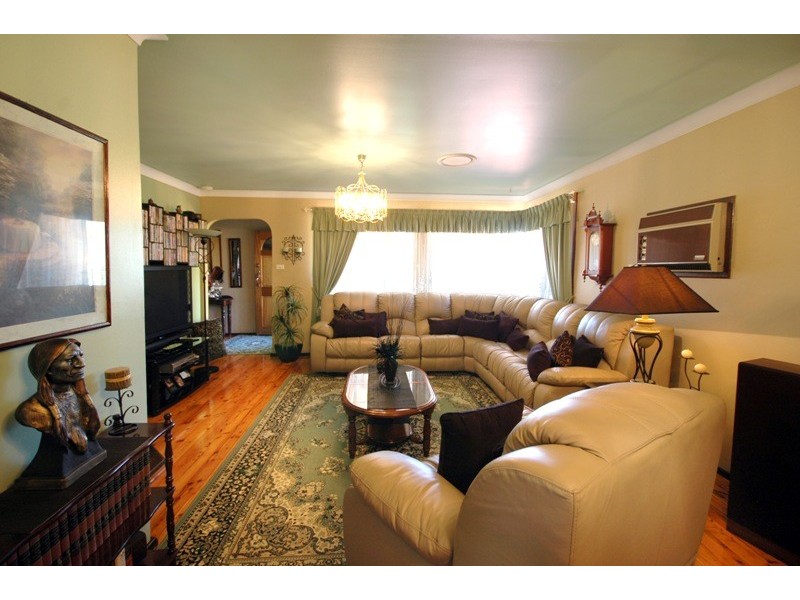 52 Lyle Street, Girraween NSW 2145