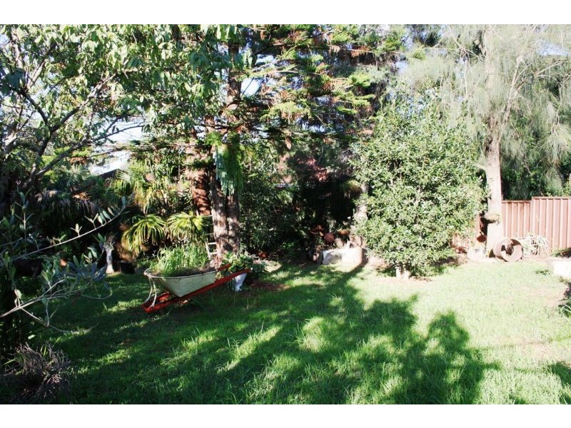 19 Anderson Street, Westmead NSW 2145