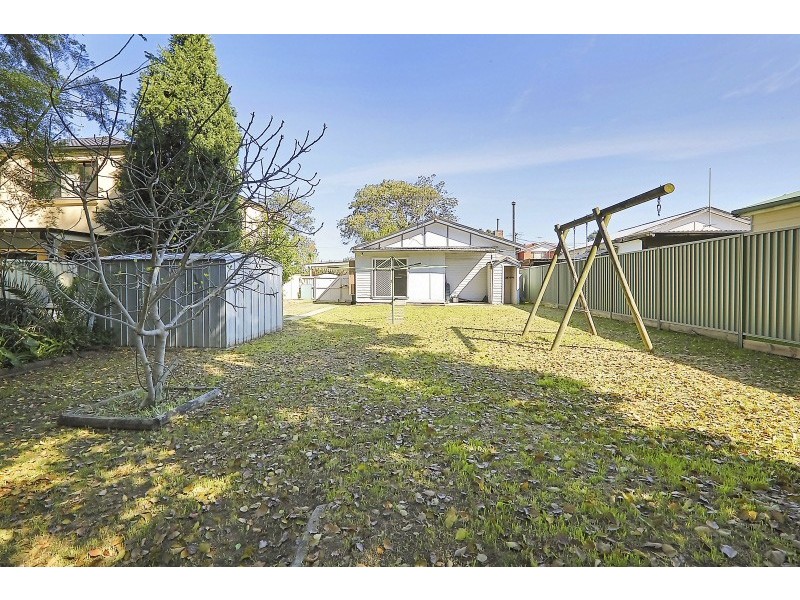 13 Oatlands Street, Wentworthville NSW 2145