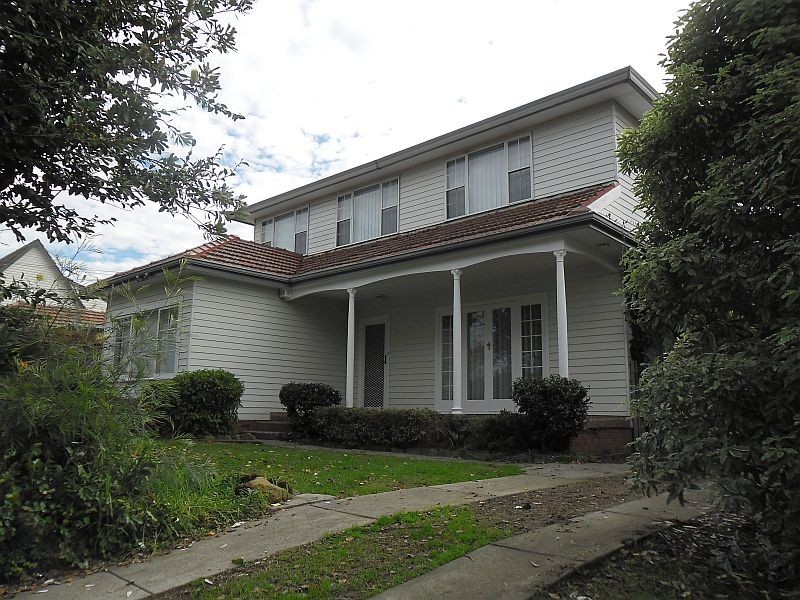 7 Hopkins Street, Wentworthville NSW 2145