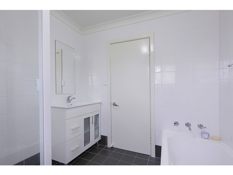 2 Jewelsford Road, Wentworthville NSW 2145