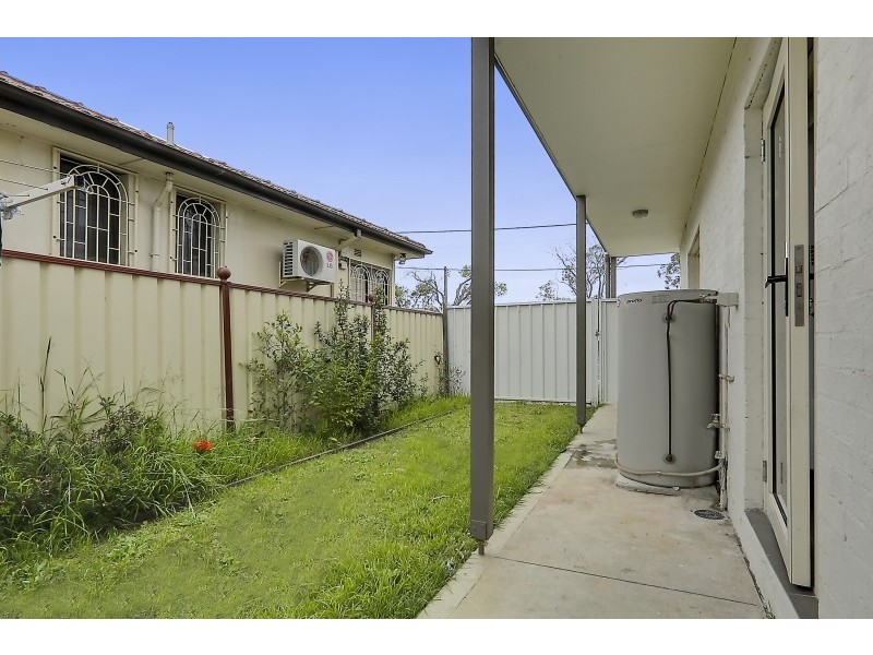 2 Jewelsford Road, Wentworthville NSW 2145