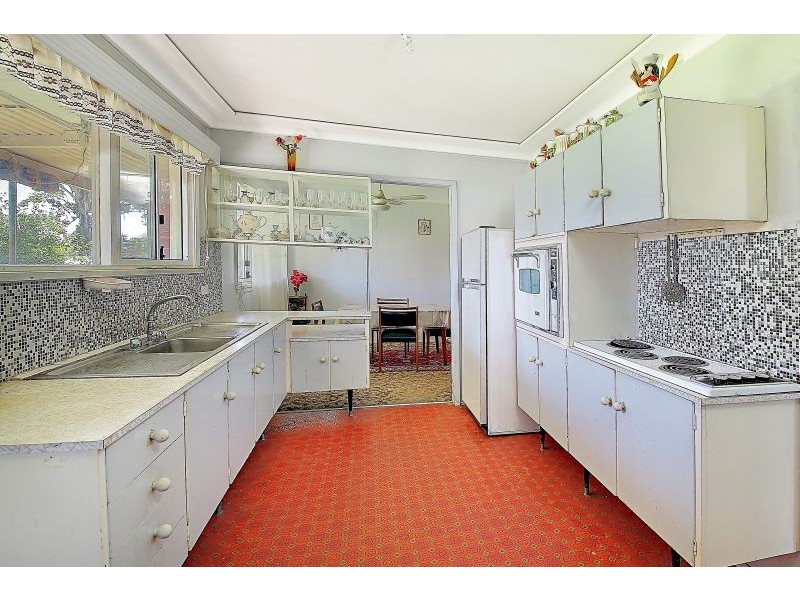 17 Constitution Road, Constitution Hill NSW 2145