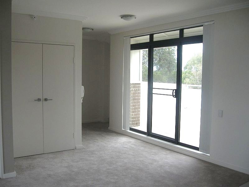 8/130 Station Street, Wentworthville NSW 2145