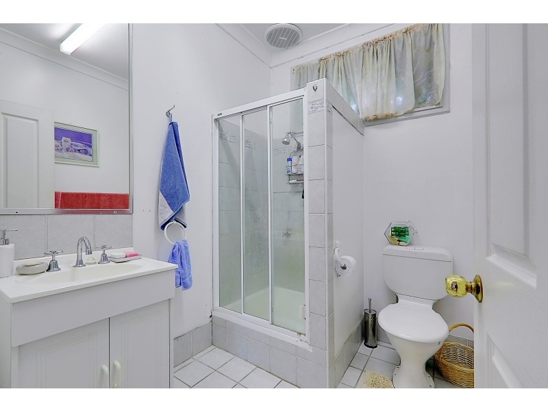 13 Pendle Way, Pendle Hill NSW 2145