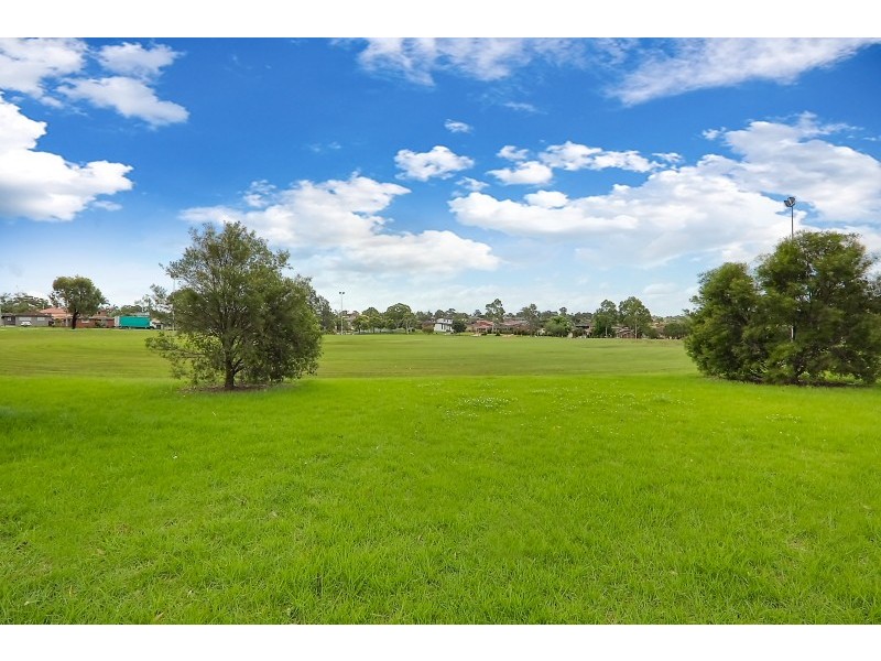 16 Rowena Street, Greystanes NSW 2145