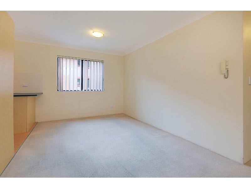 2/105-113 Stapleton Street, Pendle Hill NSW 2145