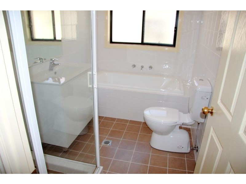 11B Oatlands Street, Wentworthville NSW 2145