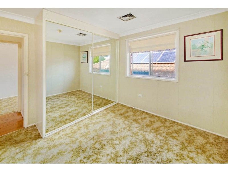 30 Bringelly Avenue, Pendle Hill NSW 2145