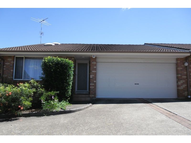 8/15-17 Hart Drive, Constitution Hill NSW 2145