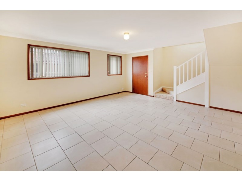 6/98 Metella Road, Toongabbie NSW 2146