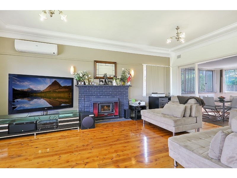 13 Page Street, Constitution Hill NSW 2145