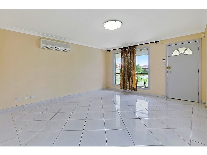 2/99A Darcy Road, Wentworthville NSW 2145