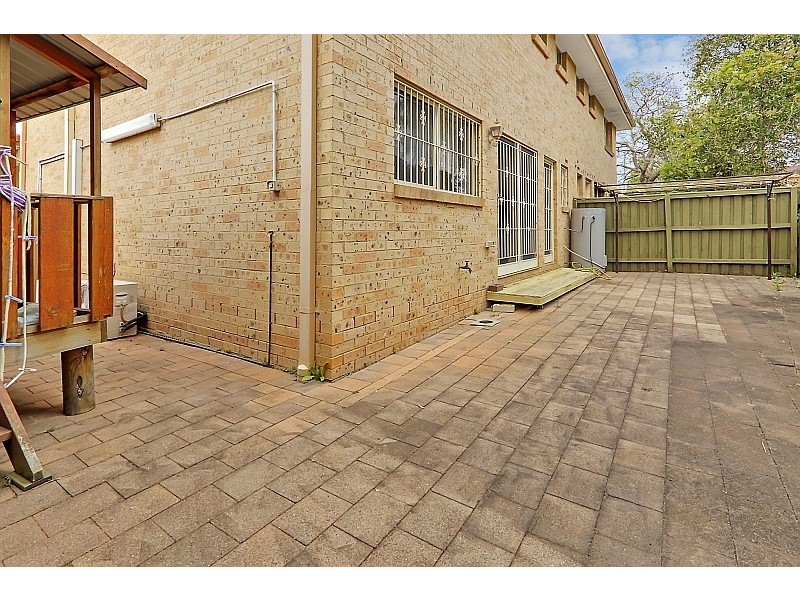 2/99A Darcy Road, Wentworthville NSW 2145