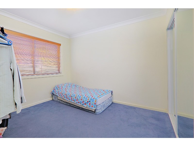 2/36 Carinya Road, Girraween NSW 2145