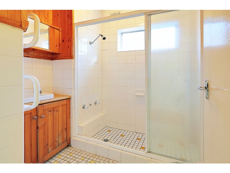 2/100 Stapleton Street, Pendle Hill NSW 2145