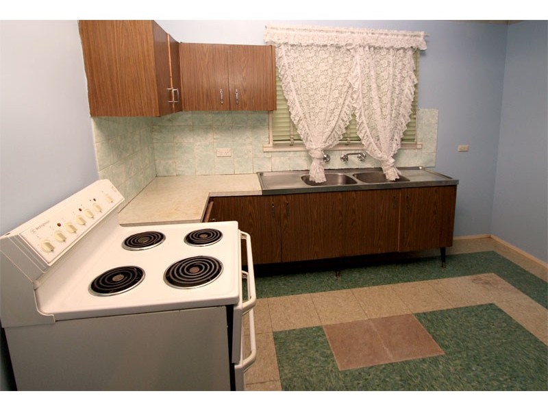 82 Toongabbie Road, Toongabbie NSW 2146