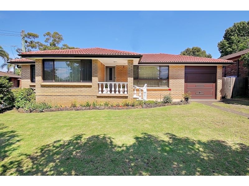 42 Reilleys Road, Winston Hills NSW 2153