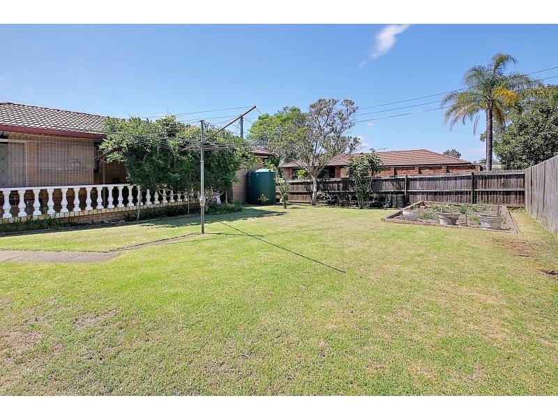 42 Reilleys Road, Winston Hills NSW 2153