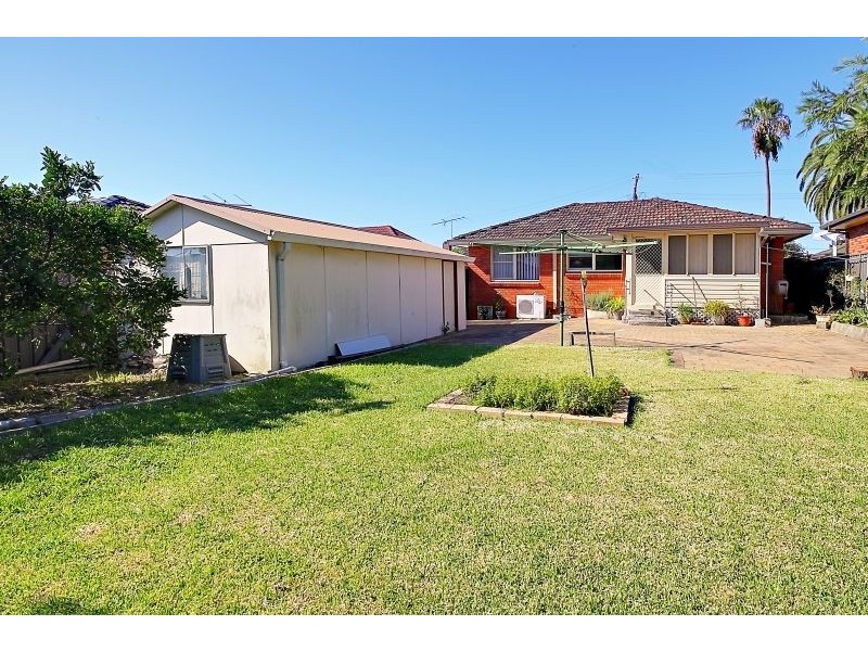 13a Sturdee Street, Wentworthville NSW 2145