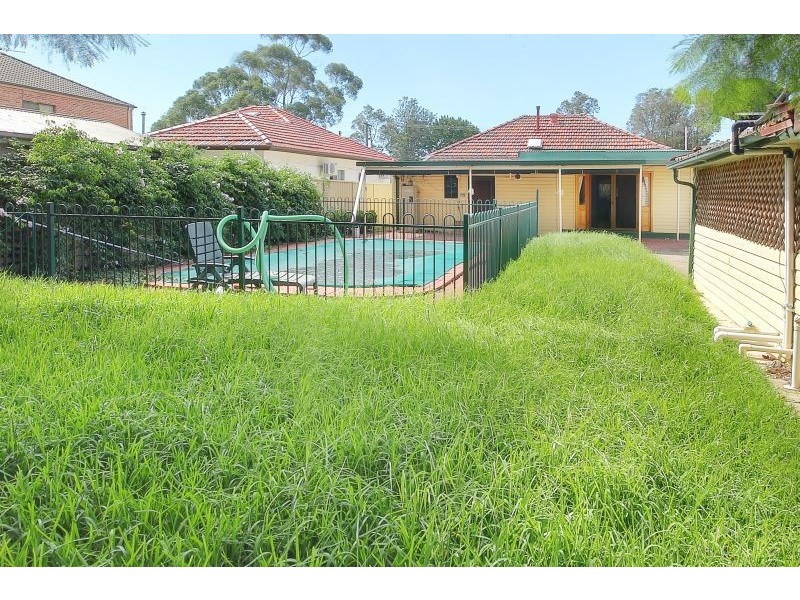 41 Mayfield Street, Wentworthville NSW 2145