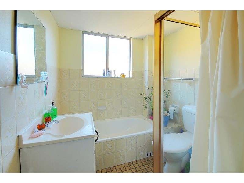 13/18 Sheffield Street, Merrylands NSW 2160