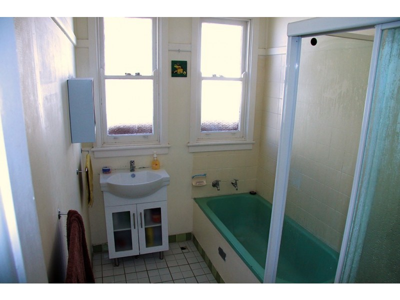 8 Mashman Avenue, Wentworthville NSW 2145