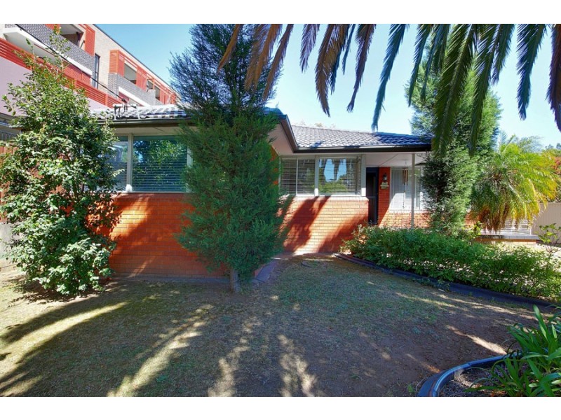 13 Bransgrove Street, Wentworthville NSW 2145