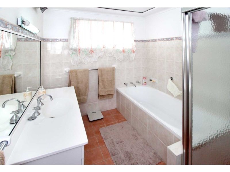 10 Crosby Street, Greystanes NSW 2145