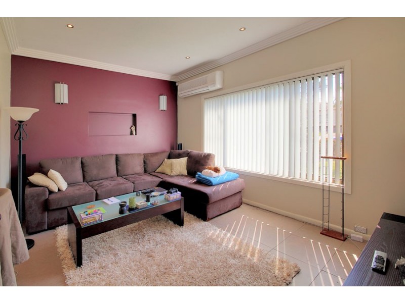 33 Scott Street, Toongabbie NSW 2146