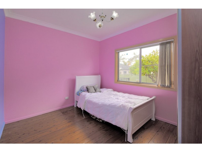 13 Lamb Crescent, Merrylands NSW 2160