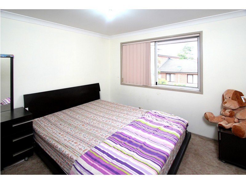 2/131 Toongabbie Road, Toongabbie NSW 2146