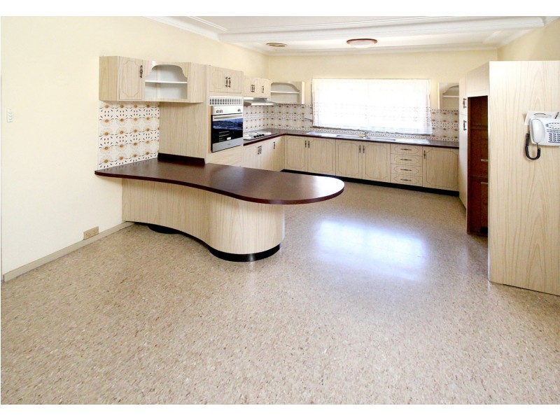 153 Centenary Road, South Wentworthville NSW 2145