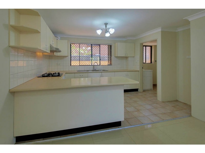 2/111 Lane Street, Wentworthville NSW 2145