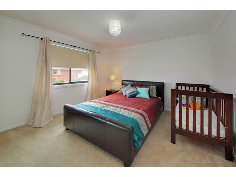 13 Yarra Place, Prestons NSW 2170