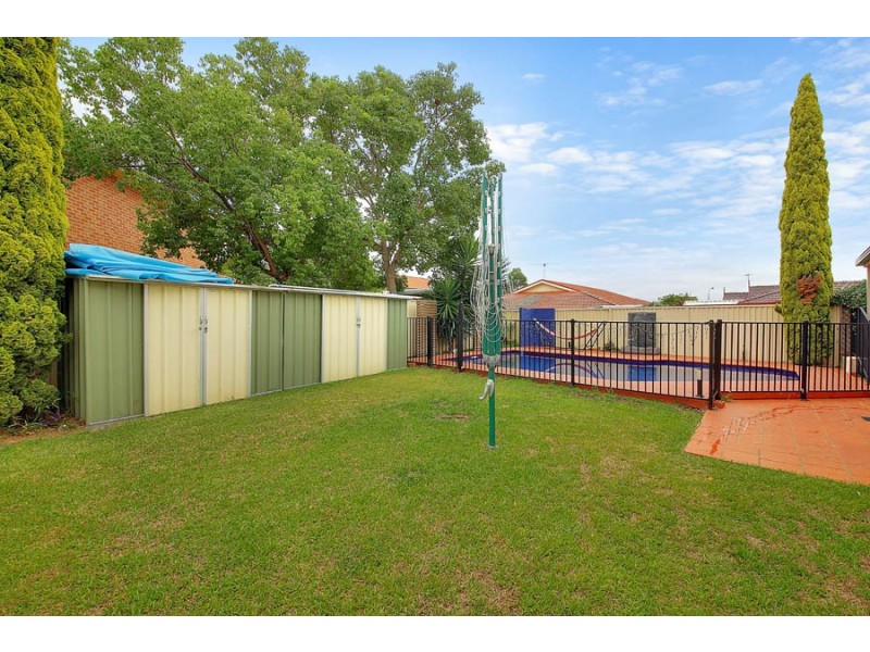 13 Yarra Place, Prestons NSW 2170