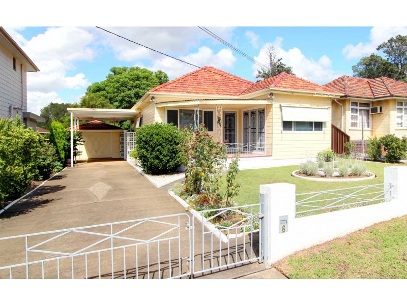 6 Parry Street, Pendle Hill NSW 2145