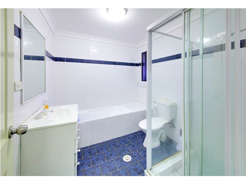 7/249 Targo Road, Toongabbie NSW 2146