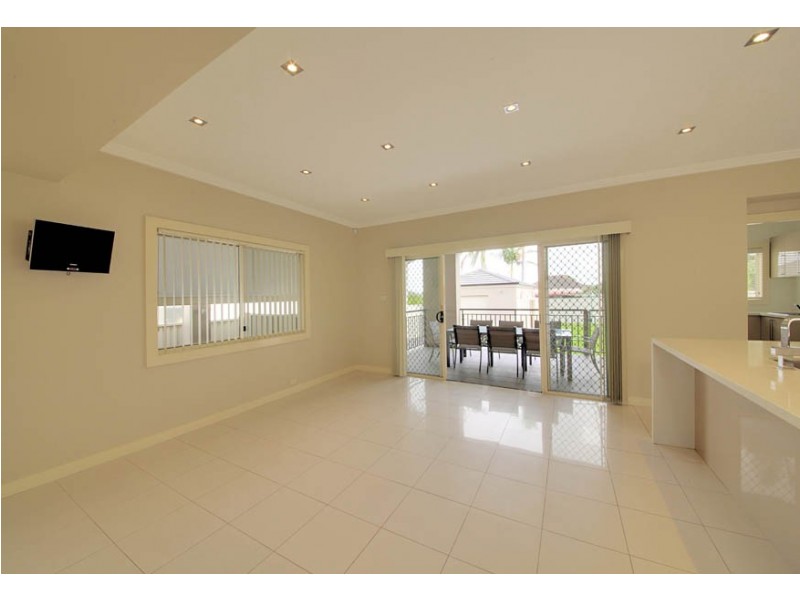 22 Queen Street, Guildford West NSW 2161