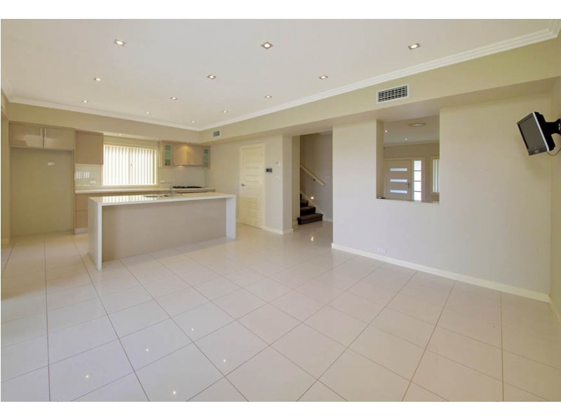 22 Queen Street, Guildford West NSW 2161