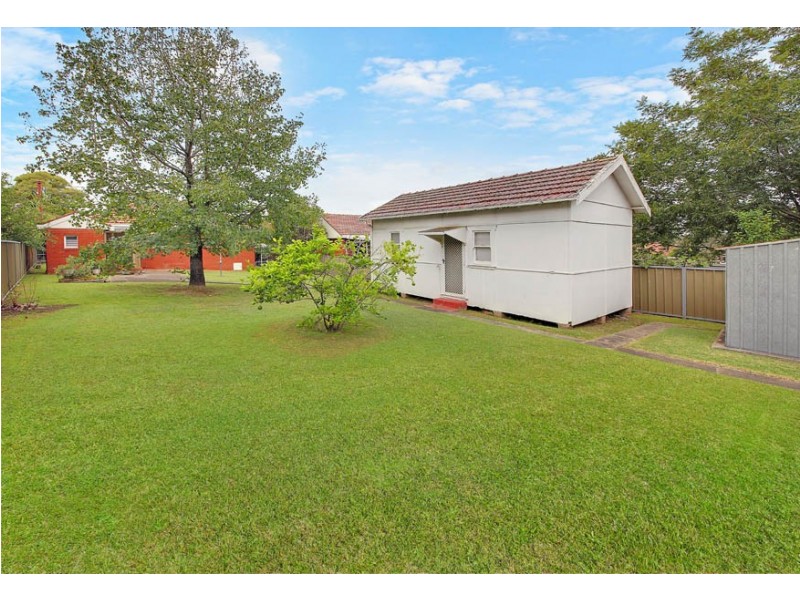 1 Essington Street, Wentworthville NSW 2145