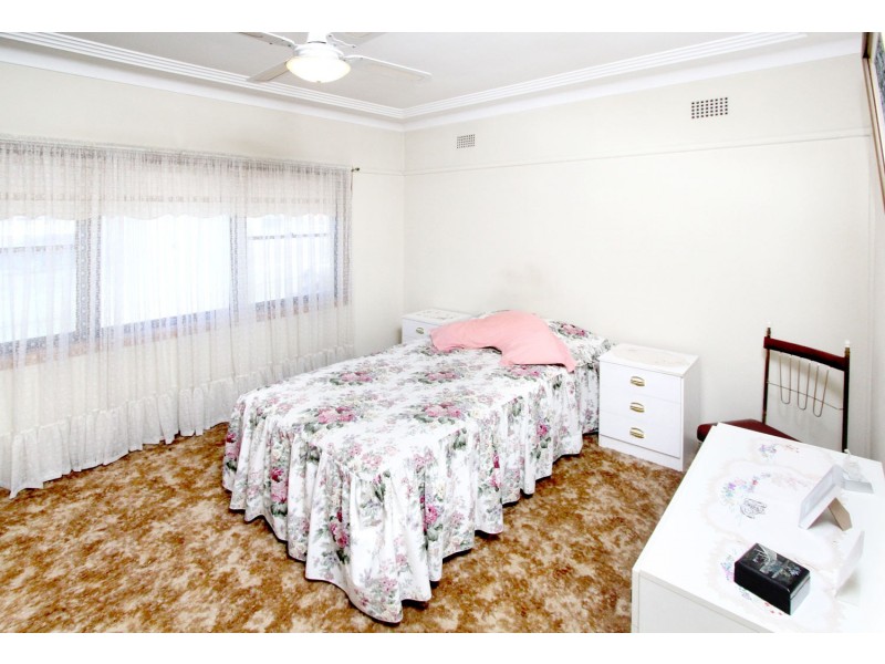 7 Daley Street, Pendle Hill NSW 2145