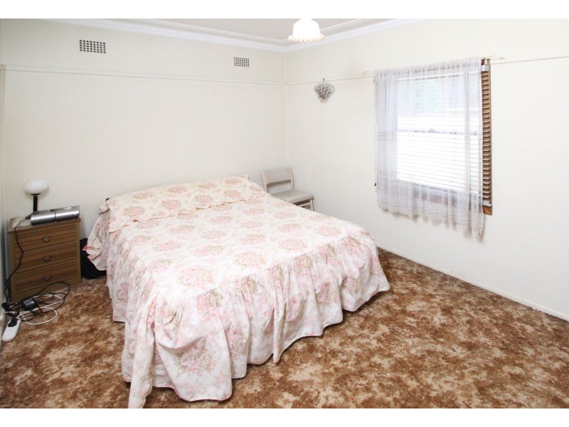 7 Daley Street, Pendle Hill NSW 2145