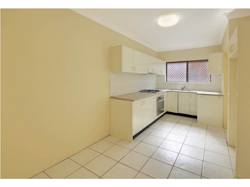 2/189 Hawkesbury Road, Westmead NSW 2145