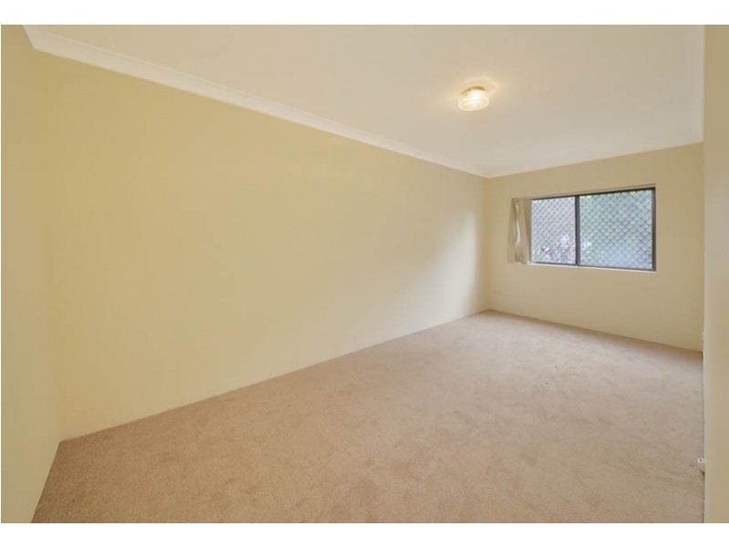 2/189 Hawkesbury Road, Westmead NSW 2145