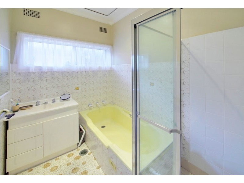 61 Paton Street, Merrylands West NSW 2160