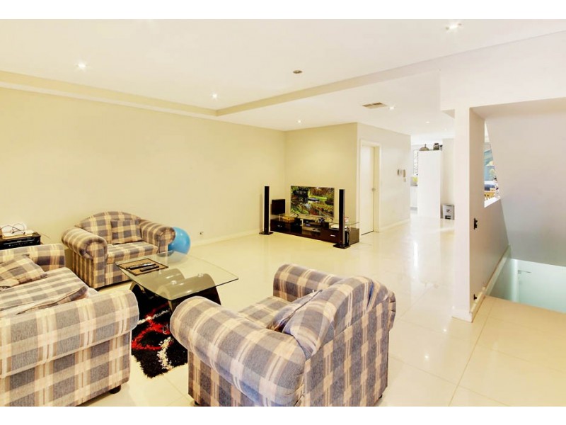 6/10-12 Water Street, Wentworthville NSW 2145