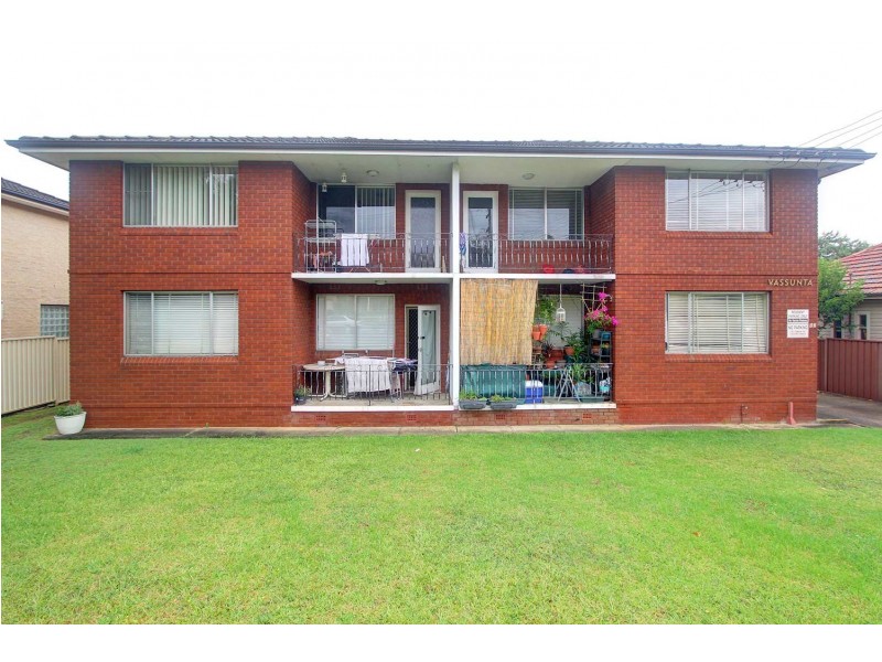 2/12 Emert Street, Wentworthville NSW 2145
